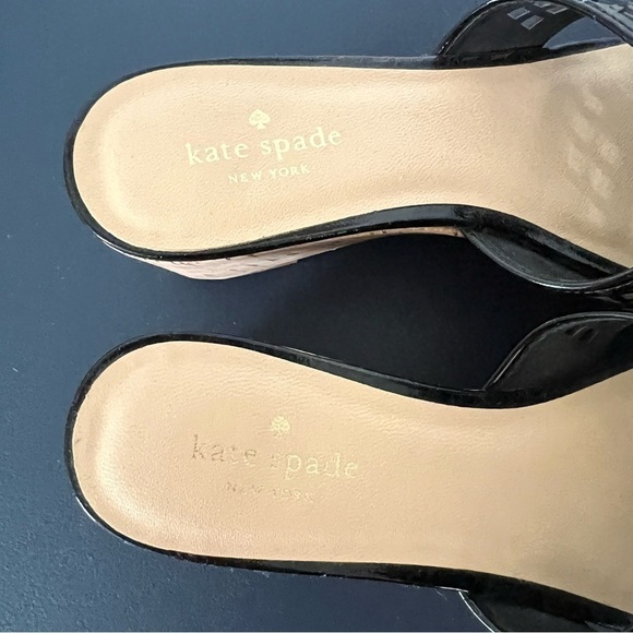Kate Spade Tawny Black Patent Leather Natural Cork Peep Toe Wedge Sandals Size 9 - Picture 6 of 16